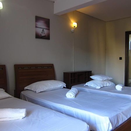 West Palm Inn Flic-en-Flacq Zewnętrze zdjęcie