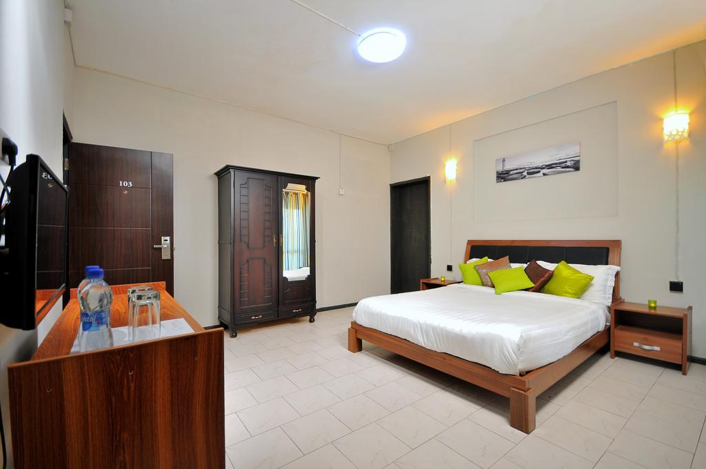 West Palm Inn Flic-en-Flacq Zewnętrze zdjęcie